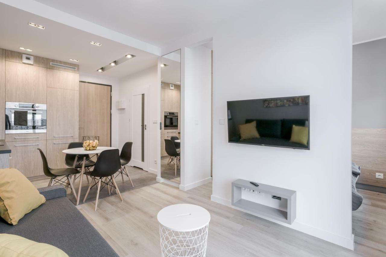 Chill Apartments Wola Warschau Exterior foto