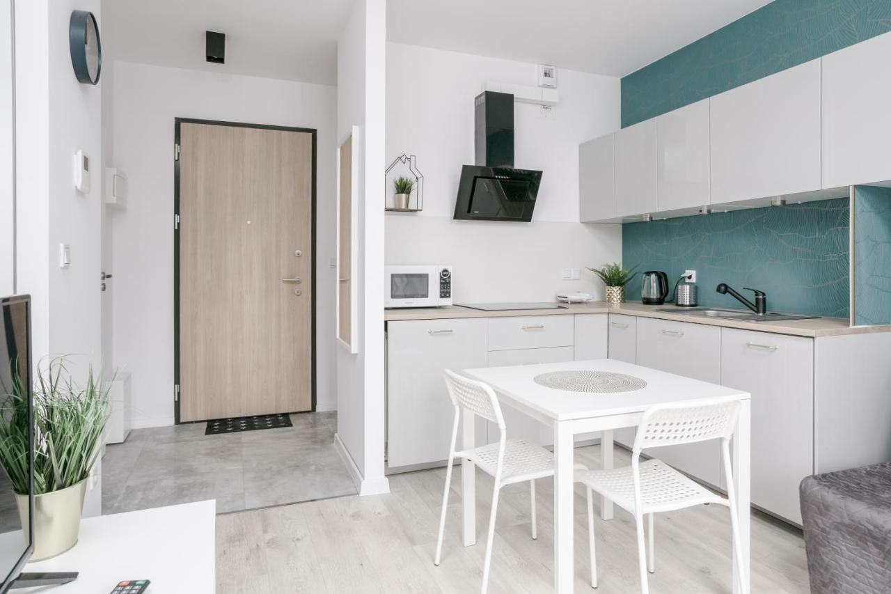 Chill Apartments Wola Warschau Exterior foto